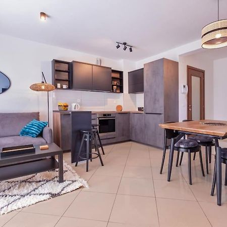Stylish Two Bedroom Apartment&Garage Parking Place Dubrovnik Dış mekan fotoğraf