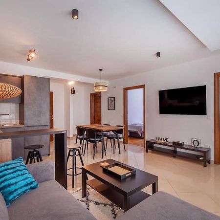 Stylish Two Bedroom Apartment&Garage Parking Place Dubrovnik Dış mekan fotoğraf