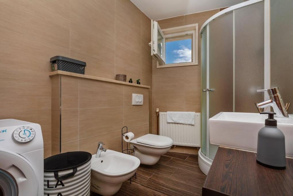 Stylish Two Bedroom Apartment&Garage Parking Place Dubrovnik Dış mekan fotoğraf